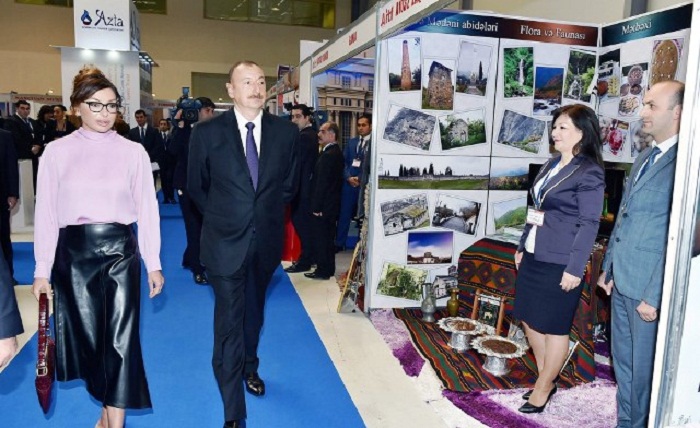 Le président Ilham Aliyev visite le Salon international du tourisme et des voyages AITF-2016